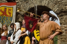 2. Mittelalterliches Burgfest auf Burg Rheinfels 2. Mittelalterliches Burgfest auf Burg Rheinfels