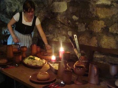 Rittermahl auf Burg Katzenstein Rittermahl auf Burg Katzenstein
