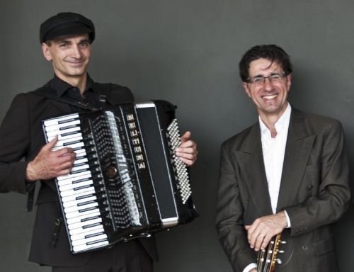 Musik zur Marktzeit und Weinverkostung